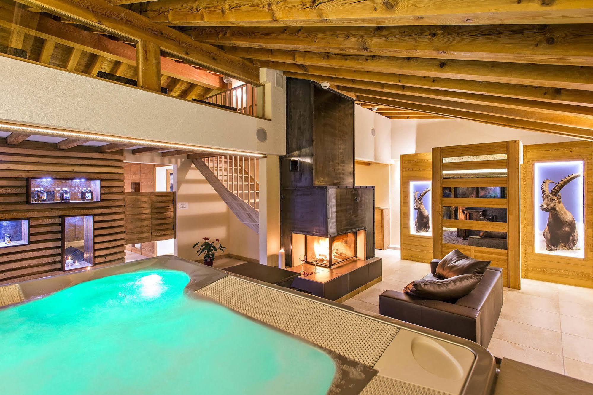 Hotel Palue Понтрезина Екстериор снимка